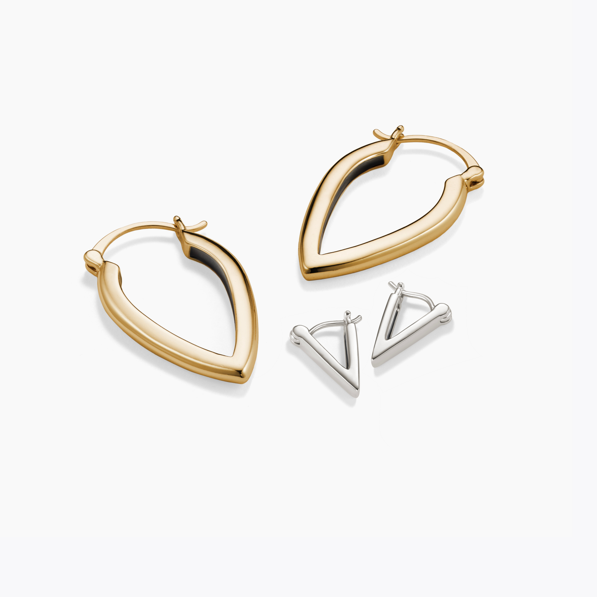 THE A-EARRING SET
