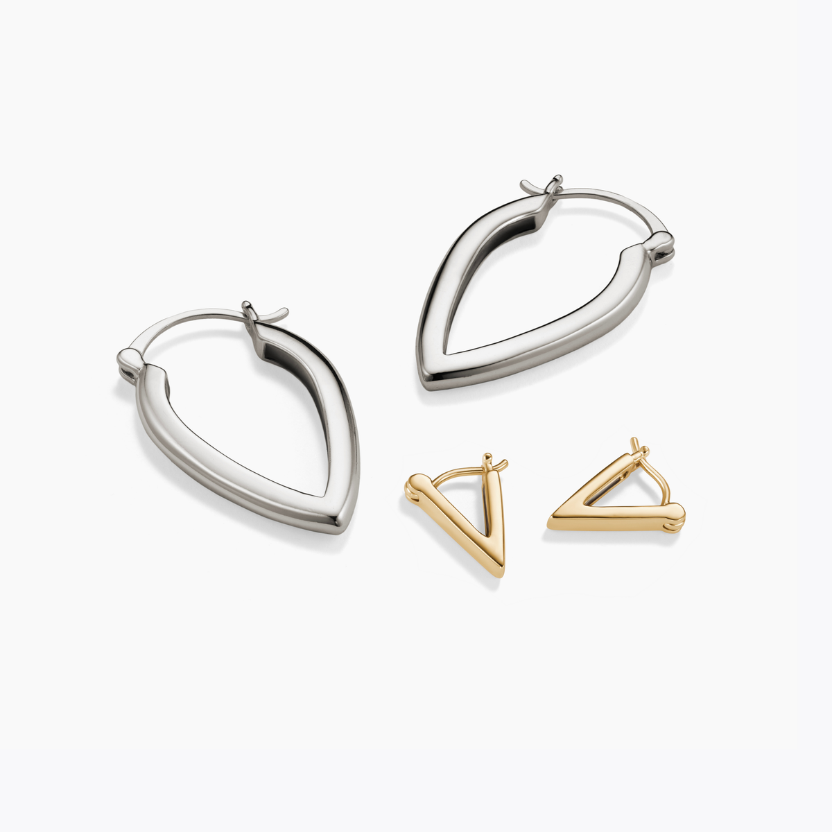 THE A-EARRING SET